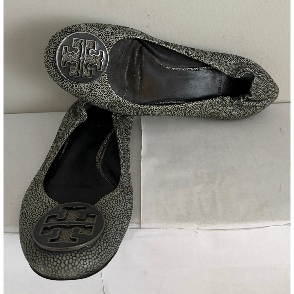 TORY BURCH Reva Gray Stingray Leather Logo Ballet Flats Size 9M